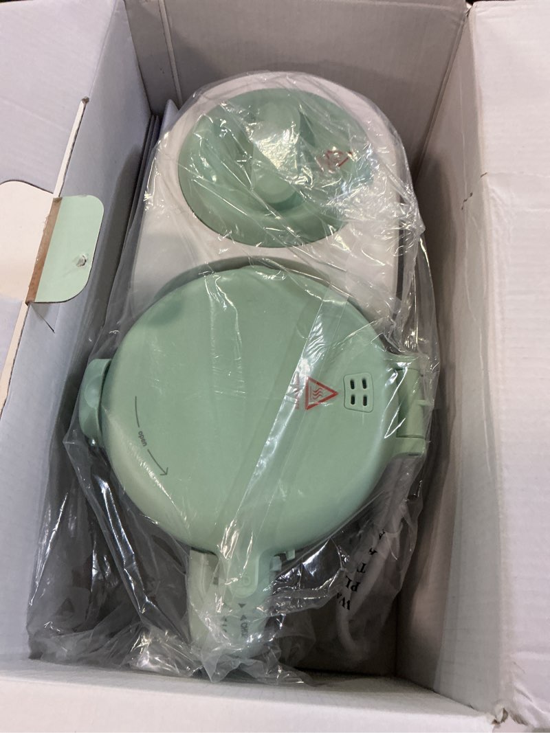 Condition photo showing New/Like New for momcozy automeal baby food maker – one-step auto steam & blend food processor, 15oz large cup & 6-blade design, self-cleaning, auto 3-stage texture settings for effortless homemade baby puree green