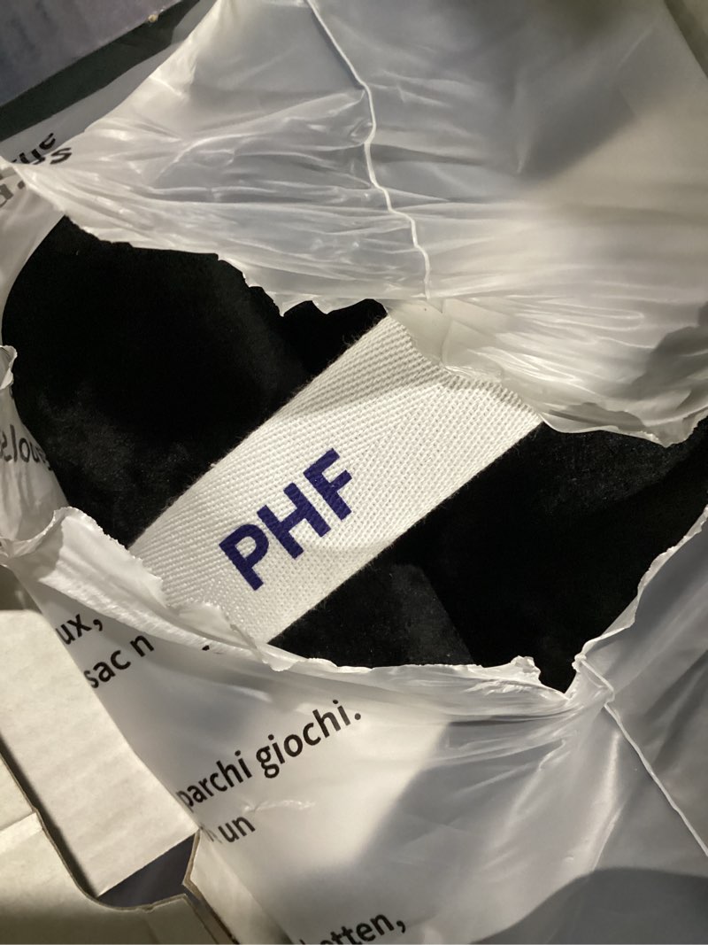 Condition photo showing Good Condition for phf truly velvet duvet cover set queen size, 3pcs ultra soft breathable comforter cover set (no filling), luxury cozy flannel duvet cover with pillow shams bedding collection, 90" x 90", black queen black (no comforter)