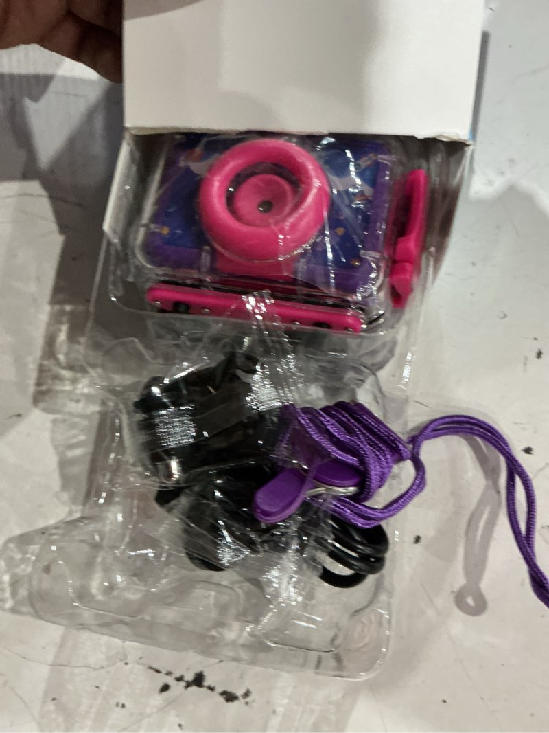Condition photo showing Good Condition for pool toy & kids underwater camera - 99ft waterproof kid action camera 1080p video&20mp photo with flip lens, includes 32gb card for diving swimming beach snorkeling,birthday gift for girls - gktz pink