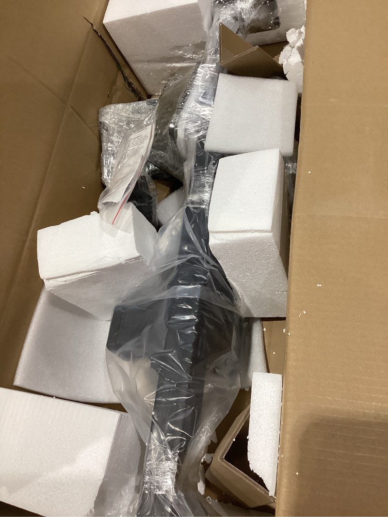 Condition photo showing New/Like New for getting ready for tow hitch install