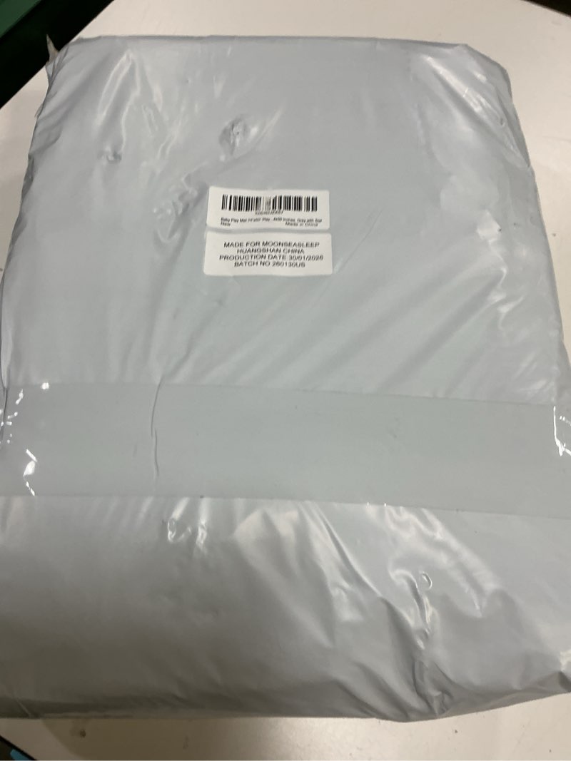 Condition photo showing New/Like New for moonsea baby play mat 74"x50" playpen mat thick ultra soft playpen mat for playing or crawling, one-piece crawling mat non slip padded baby playmat for floor 74x50 inches, grey with star grey star 74x50 inch