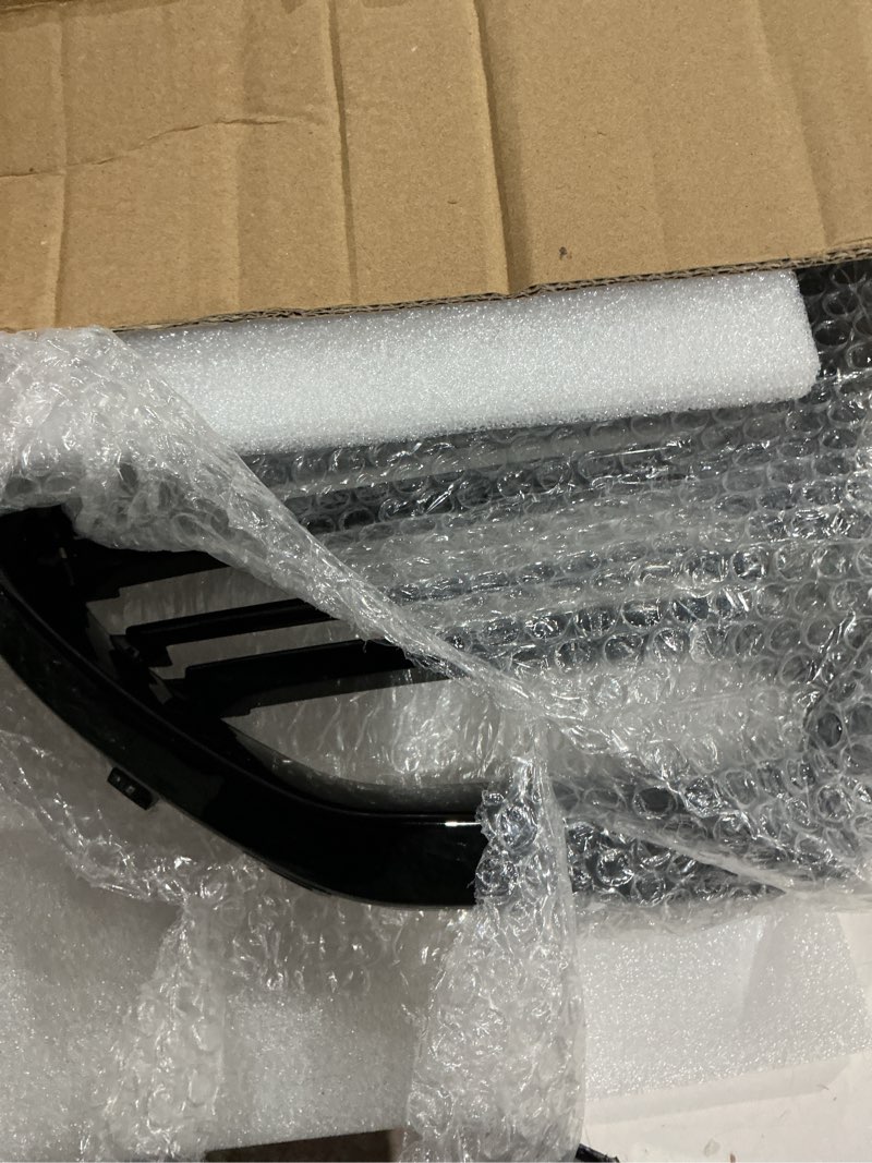 Condition photo showing Good Condition for billdio g05 grill,front bumper kidney grille compatible with 2019 2020 2021 2022 2023 x5 g05?abs gloss black kidney grille?double slats?