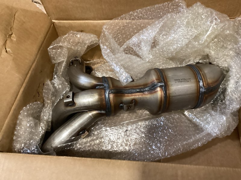 Condition photo showing As Is for catalytic converter with integrated exhaust manifold for 2006 nissan altima 2.5l