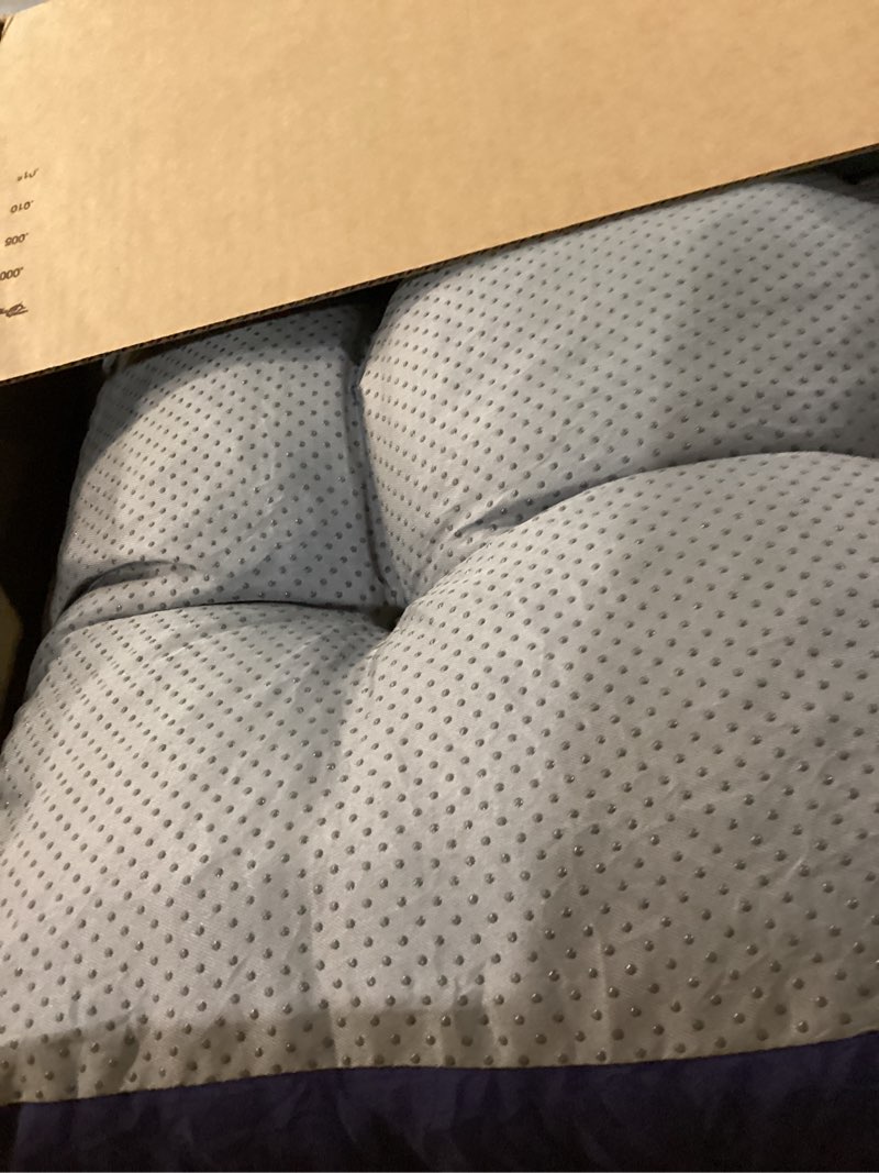 Condition photo showing Good Condition for magic elephant chaise lounge cushion outdoor, memory foam replacement patio pool lounge chair cushion with ties for outdoor furniture, 74 x 22 x 4 inch (oxford blue)
