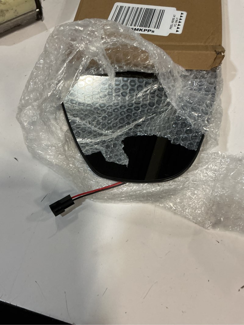 Condition photo showing As Is for Driver Left Side Heated Mirror Glass Fits for 2007-2014 Cadillac Escalade Chevy Avalanche Silverado Suburban Tahoe GMC Sierra Yukon 1500 2500 2500HD 3500HD for GM1324138 2 PIN & 4 PIN, w/o Blind Spot