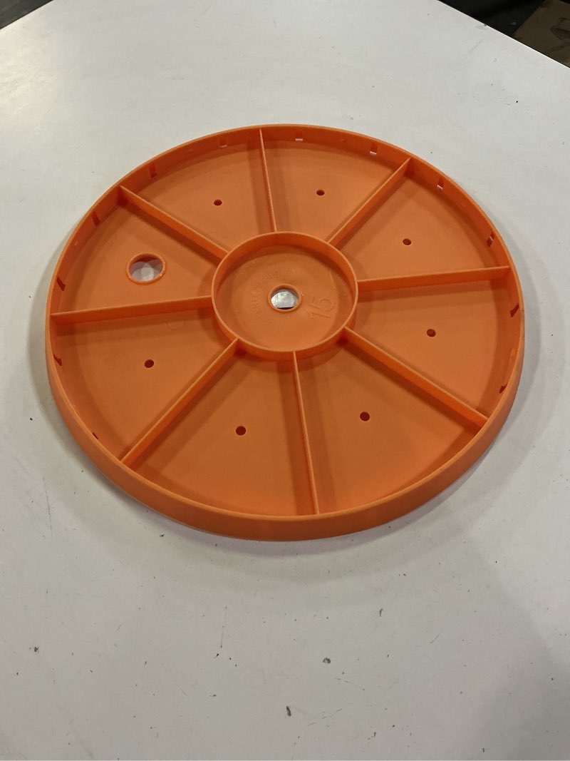 Condition photo showing New/Like New for bloem ups a daisy round planter insert size: 15"