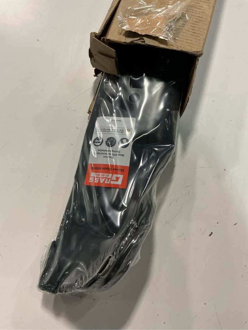 Condition photo showing Good Condition for grasscool zt1 50 blades for cub cadet 50 inch mower replace 742p05094 with s-shaped hole ultima zt2 zero turn enduro xt1 xt2 lt50 50'' deck lawn tractor riding replace 742-05094 (high-lift)
