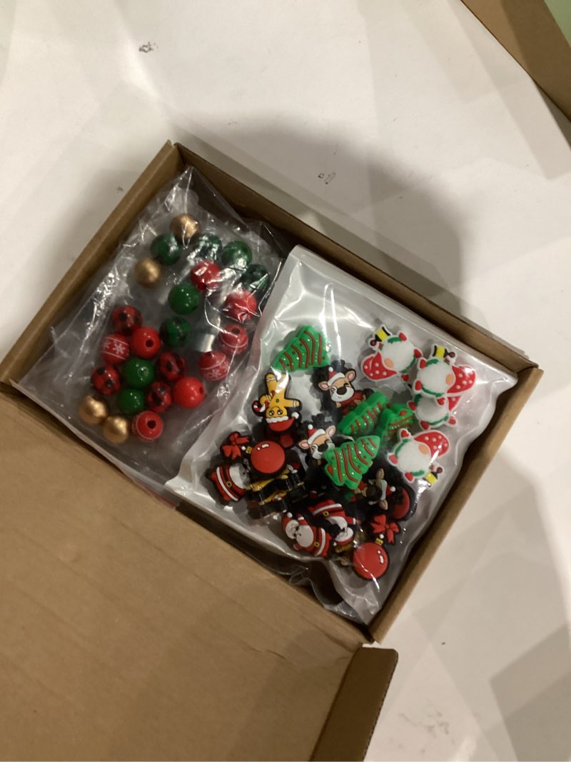 Condition photo showing New/Like New for Tandefio 24 Sets Christmas Beadable Wine Bottle Stoppers, Xmas Beadable Items Bulk and Reusable Wine Bottle Corkers for Christmas Holiday Wedding Party Decor, wine Accessories for Gift