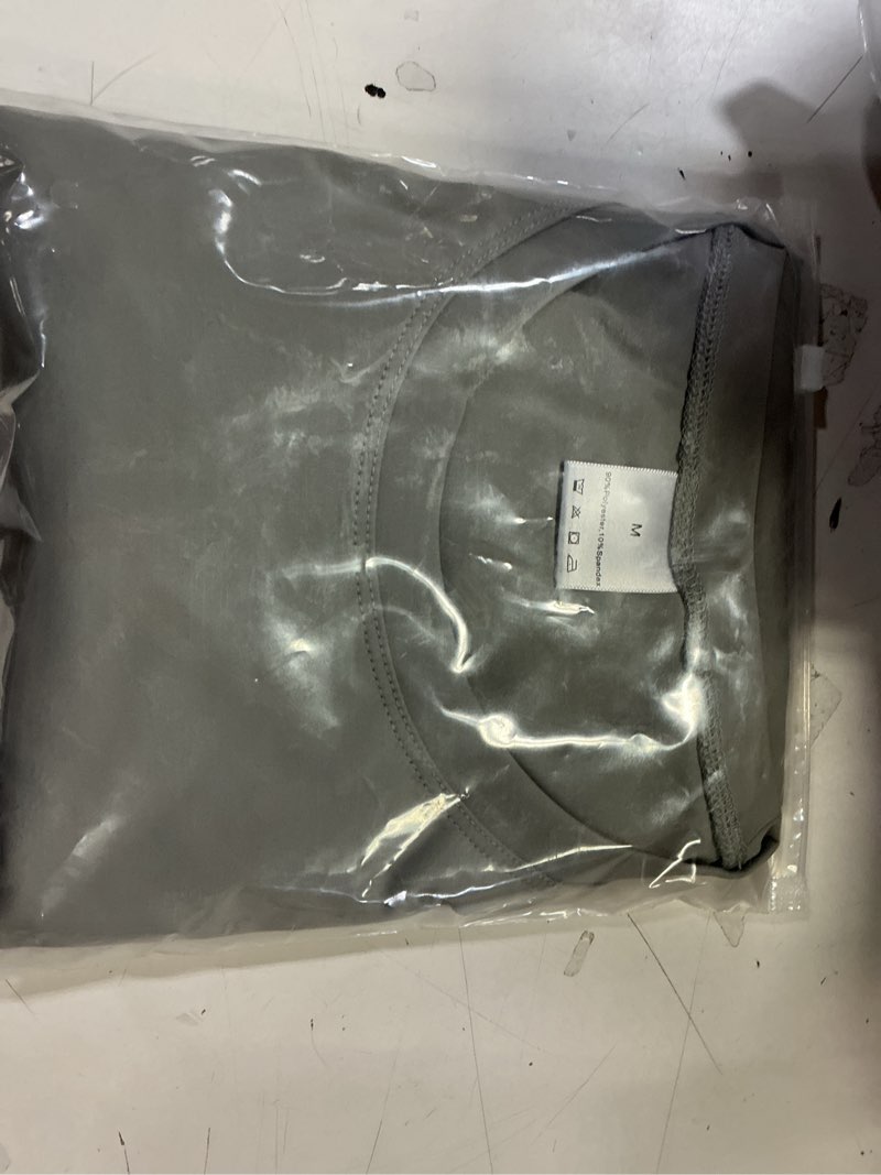 Condition photo showing New/Like New for Long Sleeve Workout Tops for Women Lightweight Running Shirts Quick Dry Athletic Shirts Active Exercise Grey MEDIUM 
