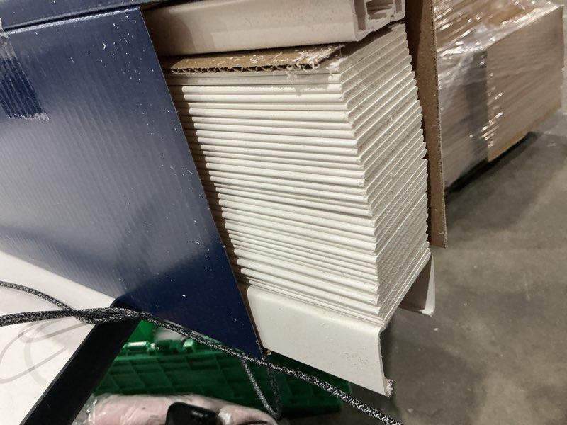 LEVOLOR Trim+Go 2.5-in Slat Width 35-in x 72-in Cordless White Horizontal Blinds