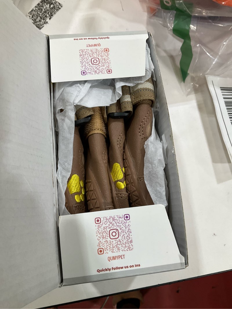 Condition photo showing Good Condition for qumy dog shoes for large dogs, medium dog boots & paw protectors for winter snowy day, summer hot pavement, water-resistant in rainy weather, outdoor walking, indoor hardfloors skid-resistant sole khaki size 6: 2.6''x3.0''(w*l) (pack of 4)