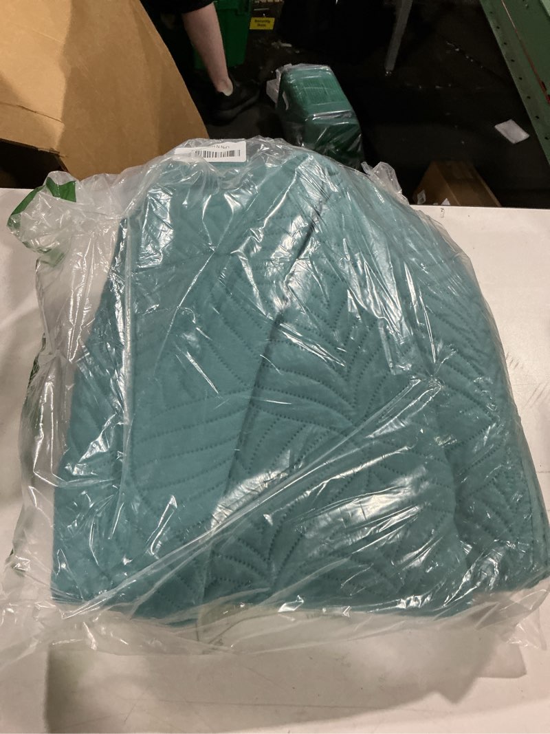 Condition photo showing As Is for whale flotilla extra soft full queen quilt bedding set, lightweight turquoise bedspreads quilts queen size with modern pattern, reversible 3-piece coverlet with 2 pillow shames for all seasons turquoise queen(96"x90")