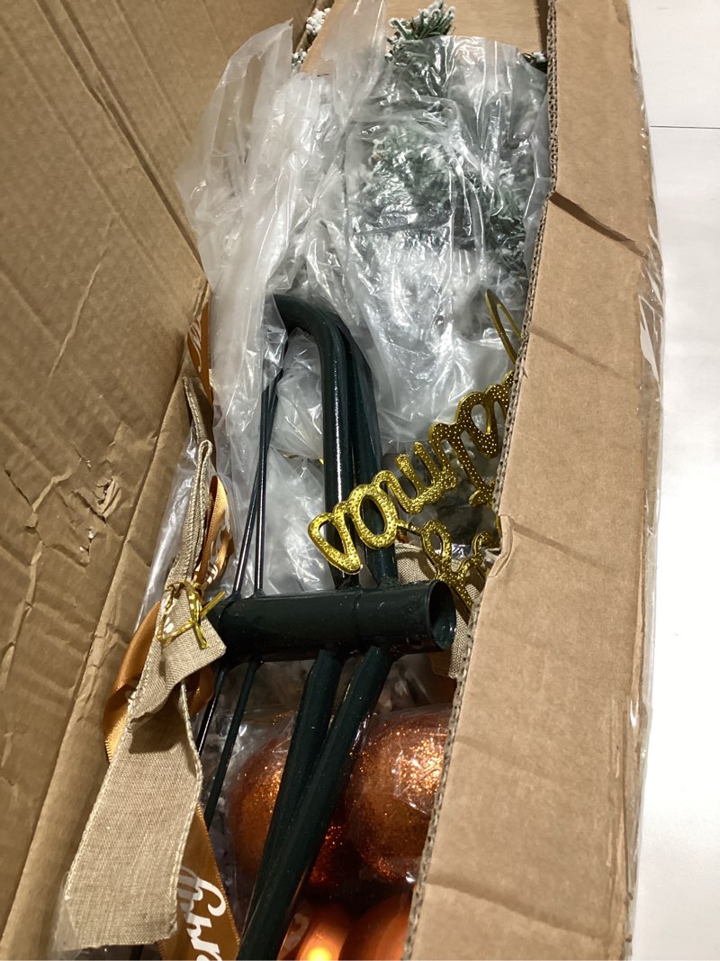 Condition photo showing Good Condition for 4.5ft Pre-Lit Artificial Hinged Christmas Pine Tree Prelighted Holiday Xmas Tree with Foldable Stand for Home Party Decoration with 150 Warm White Lights and 324 Branch Tips White White 8in