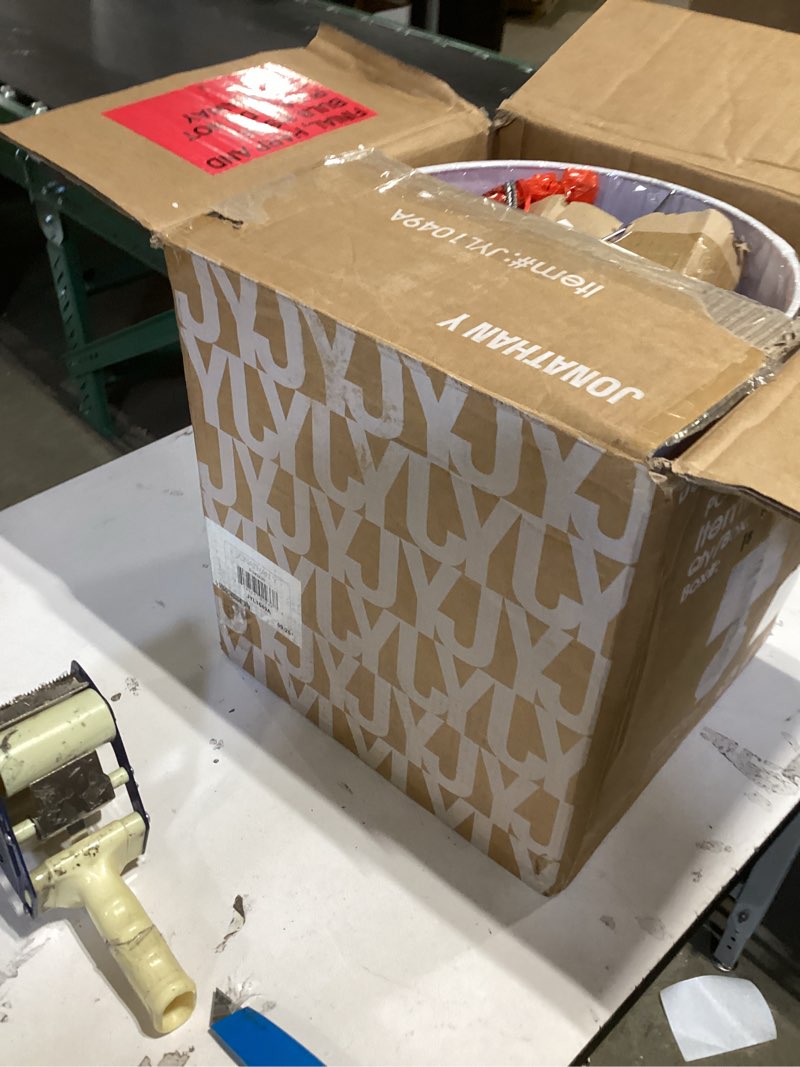 Condition photo showing Good Condition for Table lamp