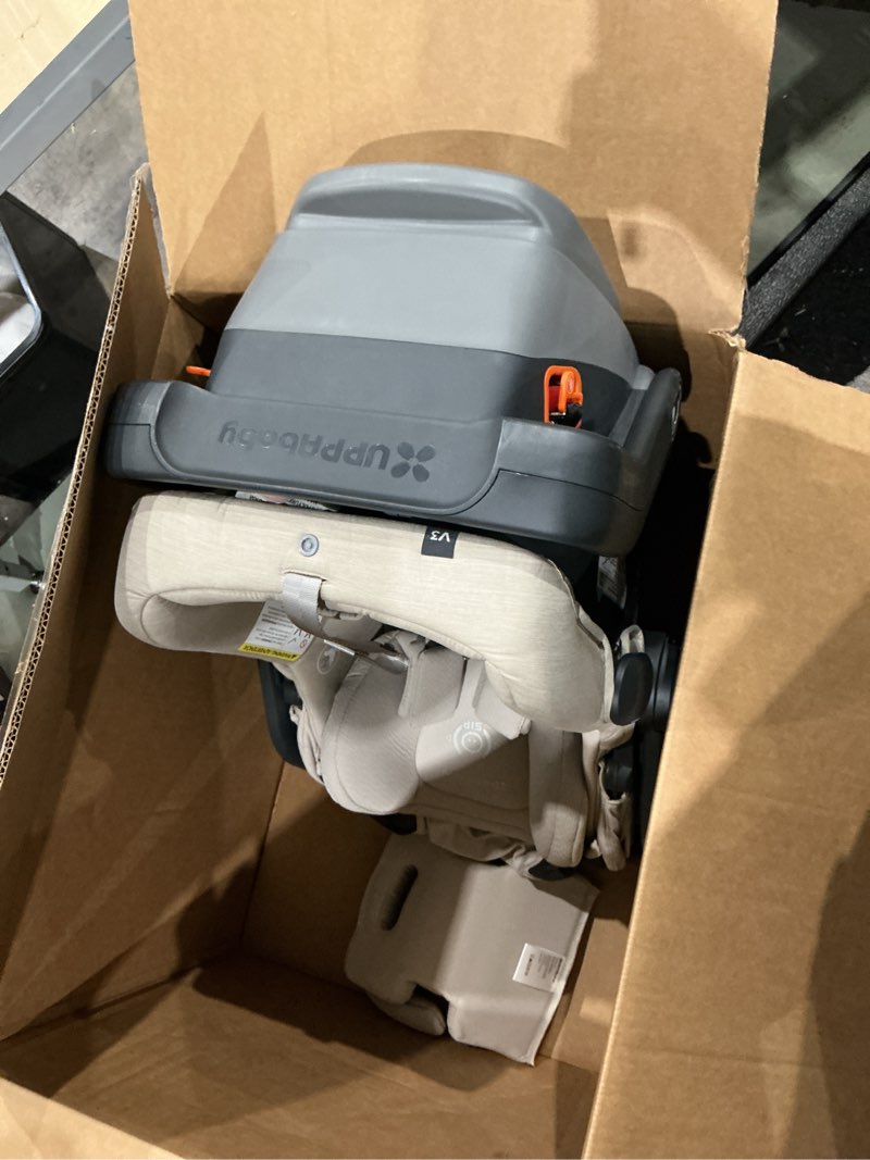 Condition photo showing Good Condition for uppababy mesa v3 infant car seat - easy installation + smartsecure technology - attaches to stroller | base + infant insert included - declan (oat mélange)