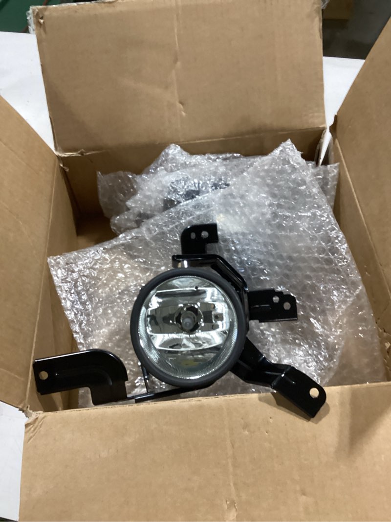 Condition photo showing Good Condition for fog lights compatible with 2007 2008 2009 honda crv front bumper lamps with harness and switch kit h11 12v 55w bulbs clear lens 1 pair of fog lights 07-09 crv crv