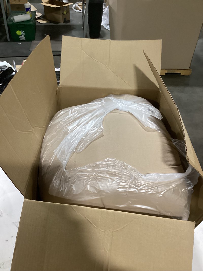 Condition photo showing Good Condition for Bedsure Tufted Boho Comforter Set King Size - Light Brown Boho Bed Set, GentleSoft™ 3 Pieces Farmhouse Shabby Chic Embroidery Bedding, Gifts for Woman, Jacquard King Comforter for All Seasons