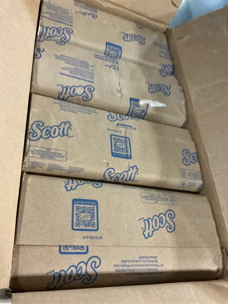 Condition photo showing Good Condition for Scott Professional Universal Multifold Paper Towels, Bulk (01840), Absorbency Pockets, White, 9.2"x9.4" Towel, Compressed, Compact (250 Sheets/Pack, 16 Packs/Case, 4,000 Sheet Total) 250 Count (Pack of 16)