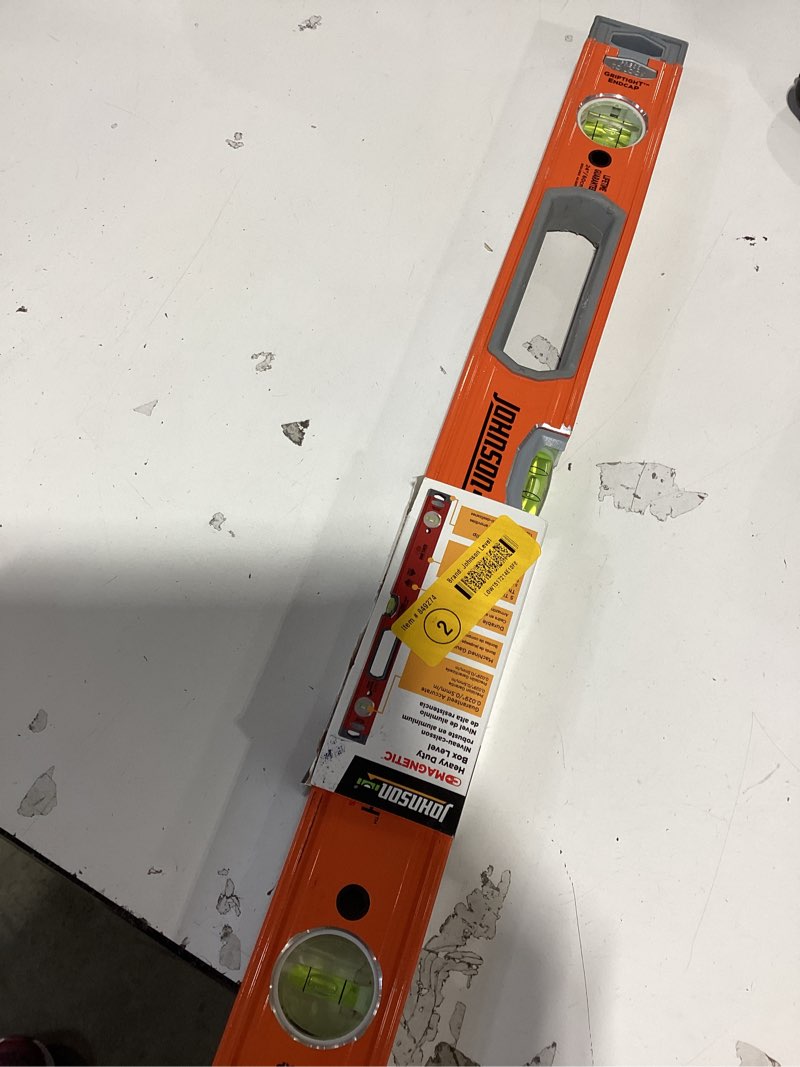 Johnson Level Aluminum 24-in 3 Vial Magnetic Box beam level