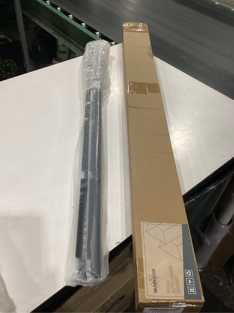 Condition photo showing New/Like New for black weatherstrip window moulding trim seal belt replacement for 2009-2012 corolla
