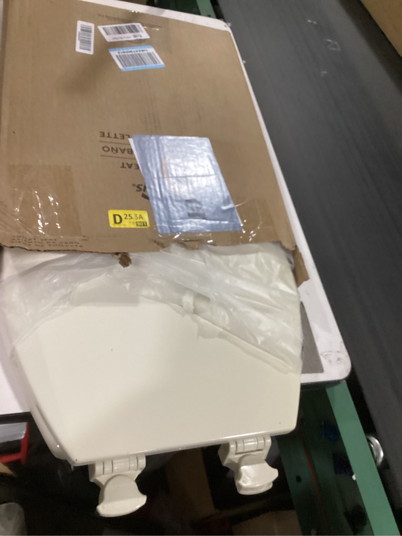 Condition photo showing Good Condition for bemis 500ec 146 toilet seat, 1 pack round, almond