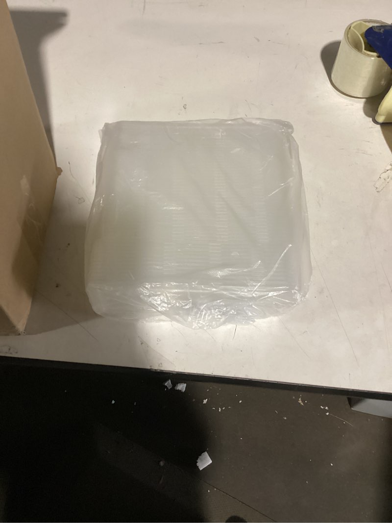 Condition photo showing Good Condition for Hushee 100 Pack 17 oz Small Meal Prep Containers with 3 Compartments Snack Containers with Lid Disposable Plastic Bento Box Travel Lunch Food Boxes Stackable for Office Picnic (Clear) Clear 100