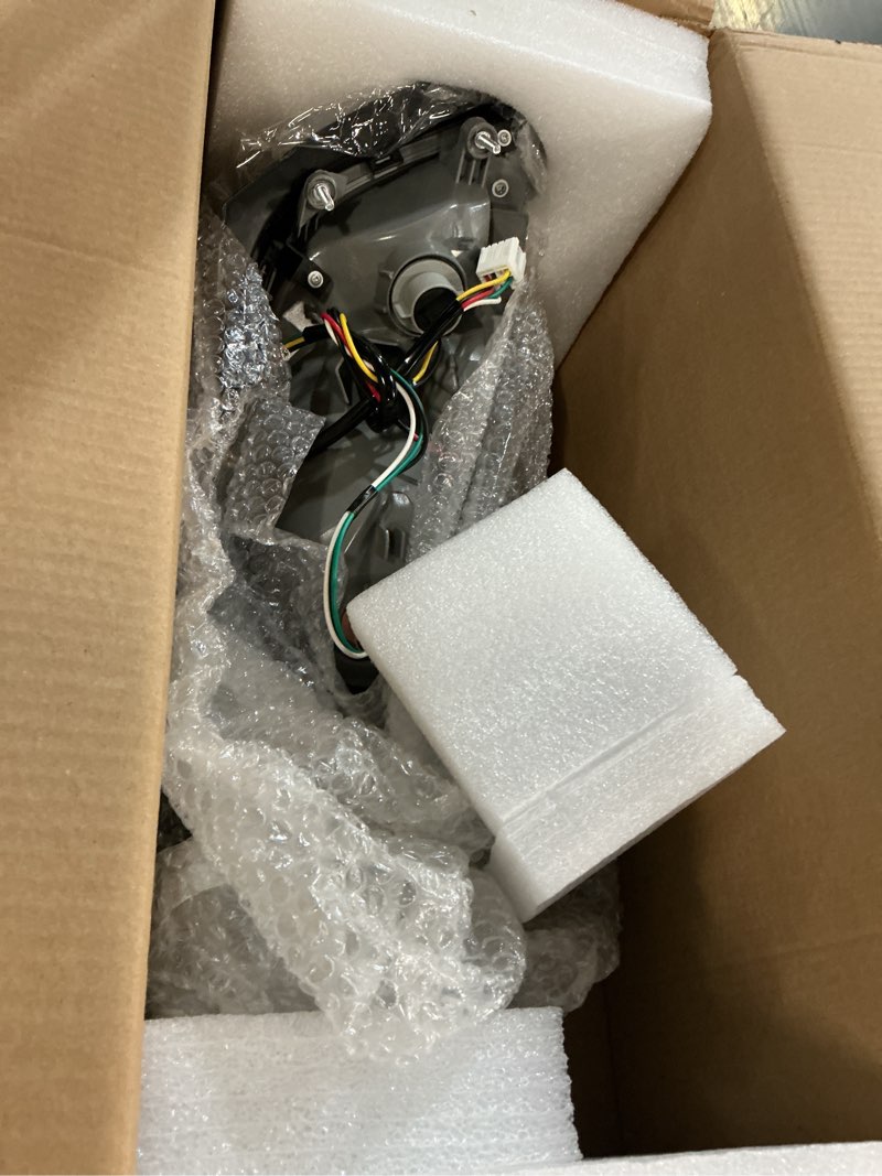 Condition photo showing Good Condition for passenger side halogen tail light assembly compatible with 2013 2014 2015 altima 4-door sedan rear light tail lamp 265509hm0a ni2801203 (right)