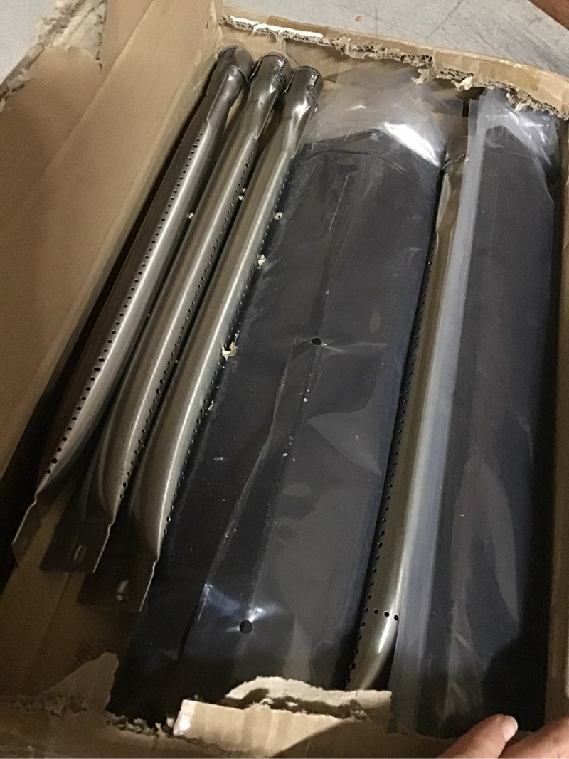 https://lotting-media.assets.bidfta.com/lotting_f0695bd0-0fab-4f4d-b064-eeb1f4b325d3