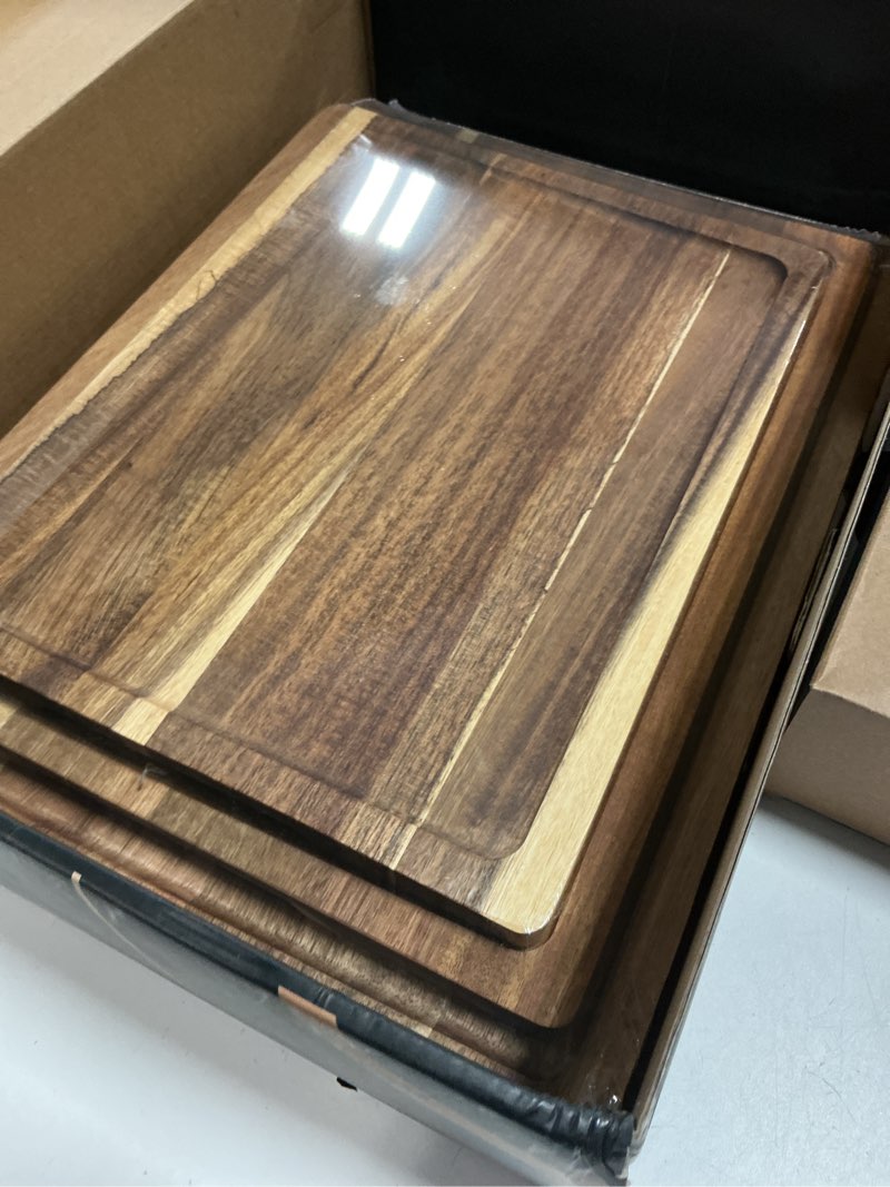 Condition photo showing New/Like New for SMIRLY Wood Cutting Boards For Kitchen Meal Prep & Serving, Bamboo Cutting Board Set, Charcuterie Chopping Boards and Wooden Cutting Boards for Kitchen 3 Pack With Holder Acacia Wood
