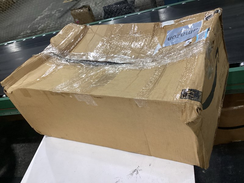 Condition photo showing New/Like New for engine radiator