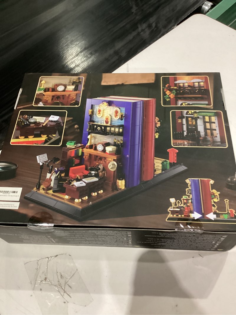 Condition photo showing Brand New for Detective Bookend Building Set with Lights, 1241 PCS Detective Agency Street House Building Block Kit for Home Decor Bookshelf, Collectible Mystery Bookstand Model for Adults Boys Girls Age 12+