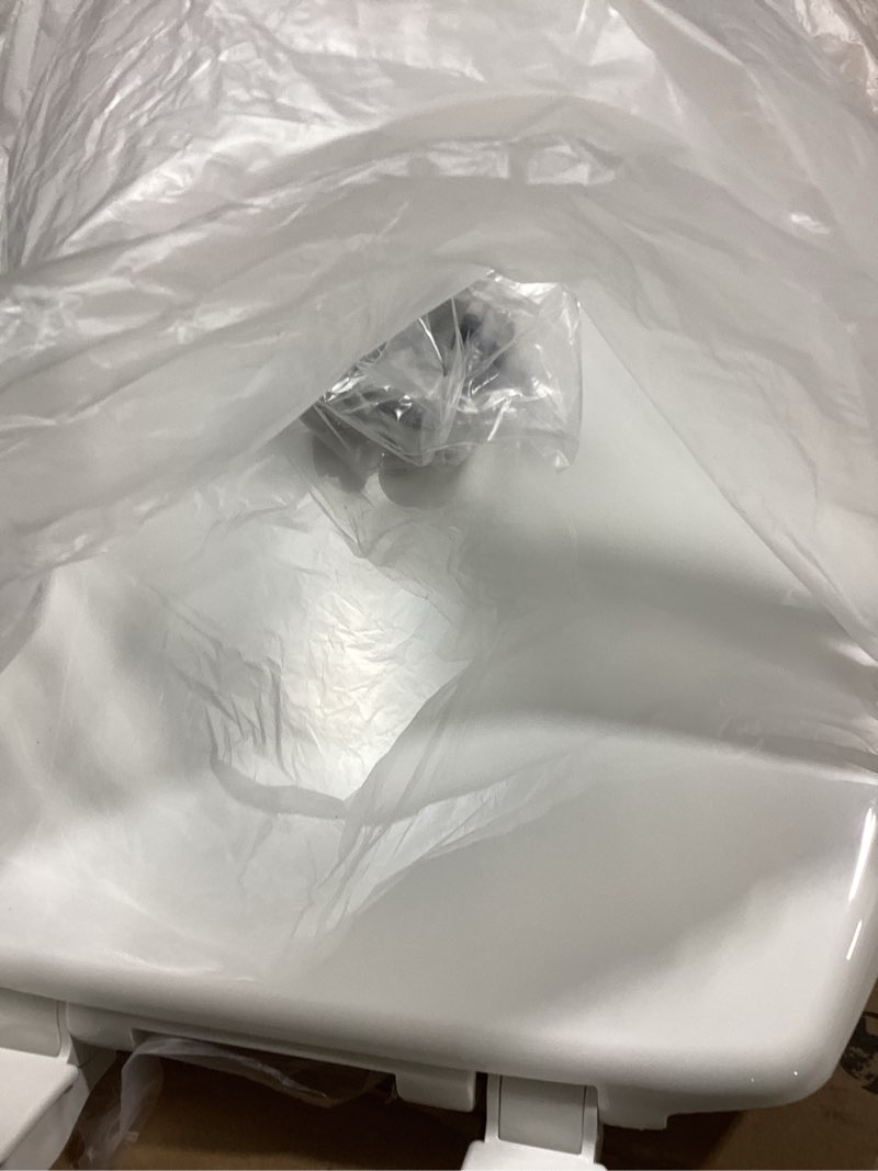 Condition photo showing Good Condition for bemis 7300slec slow close toilet seat, easy clean hinges and durable plastic seat, made in usa, elongated, white