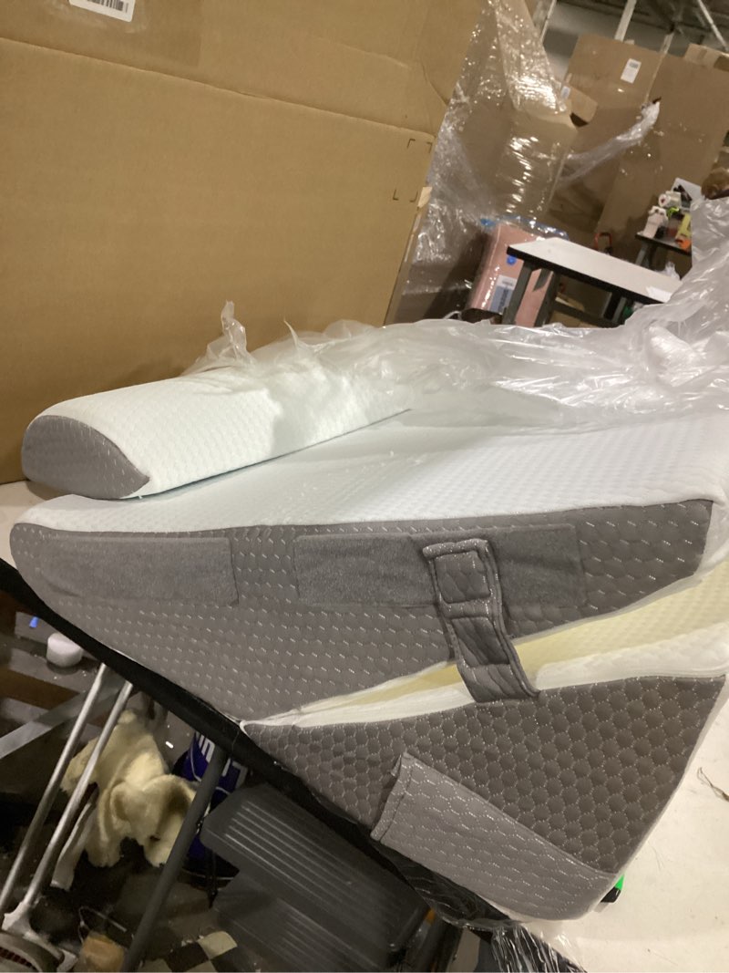 Condition photo showing Good Condition for bedluxe 3pcs orthopedic bed wedge pillow set, foam wedge pillow post surgery for back, leg and knee support, adjustable 9&12 inch folding triangle pillow for sleeping, acid reflux, snoring, grey grey adjustable 9&12 inch + 1 head pillow