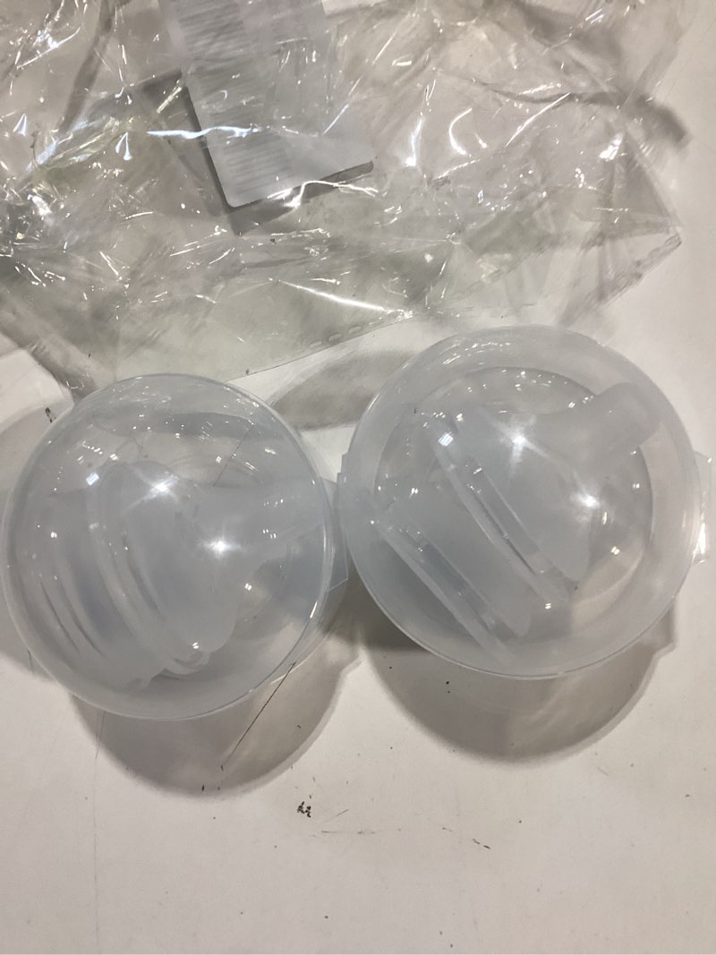 Condition photo showing Good Condition for silicone nipple (m) for spectra baby bottles, medium flow, 3m+, 4 count
