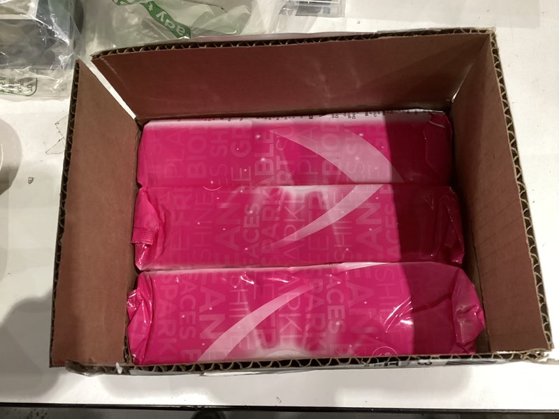 Condition photo showing New/Like New for stardrops the pink stuff miracle multi-purpose cleaning wipes – 216 count – tough on grease, grime, and dirt – all-purpose cleaner for kitchen, bathroom, and more