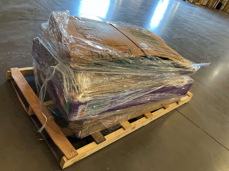 gm pallet lot 5 damaged tv’s 