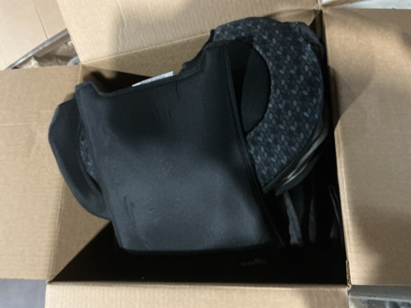 Condition photo showing Good Condition for graco extend2fit convertible baby car seat, rear and forward facing, adjustable extension panel for extra legroom, gotham 2-in-1 gotham 2.0