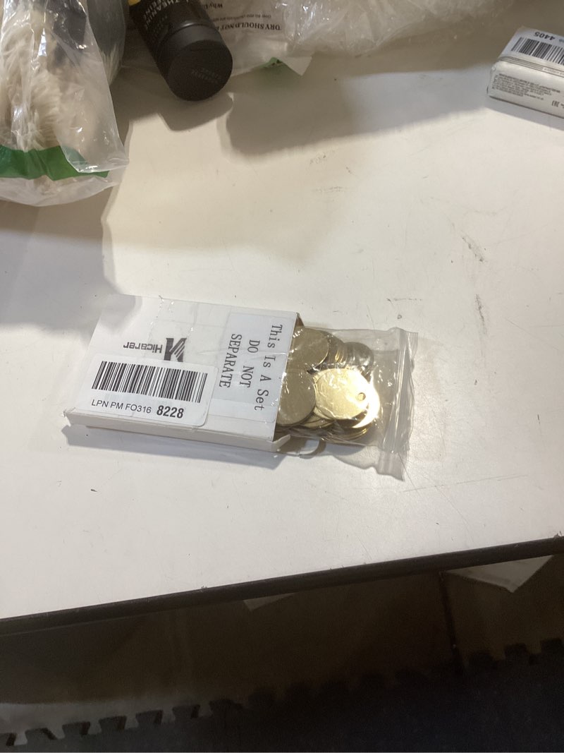 Condition photo showing New/Like New for hicarer 100 pcs solid tags for stamping round key tags blanks with hole for pets plants doors pipe valves equipment tool and keys labeling (brass,1.25 inch) 1.25 inch brass 100