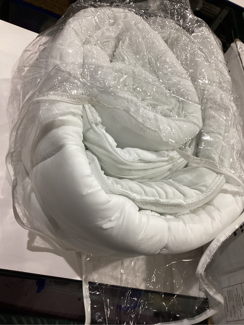 Condition photo showing Good Condition for ultra soft queen size mattress topper - viscose made from bamboo pillow top mattress pad for back pain relief - naturally cooling for hot sleepers, green green queen
