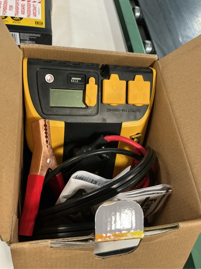 Condition photo showing Good Condition for everstart 1000 watt power inverter with usb (pc1000e) in yellow and black - new