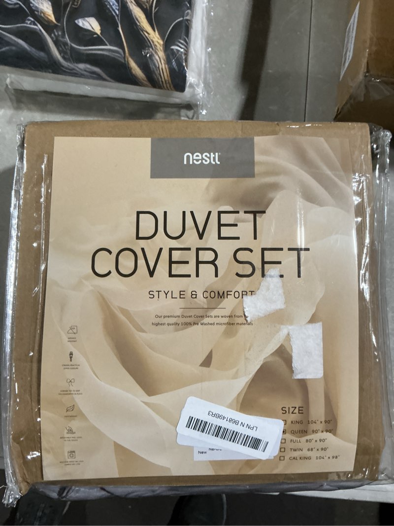 Condition photo showing Good Condition for hearth & harbor queen duvet cover set - queen soft prewashed grey lavender duvet cover, 3 piece set with zipper closure, 1 duvet cover 90x90 inches and 2 pillow shams 22 - grey lavender (no comforter) queen