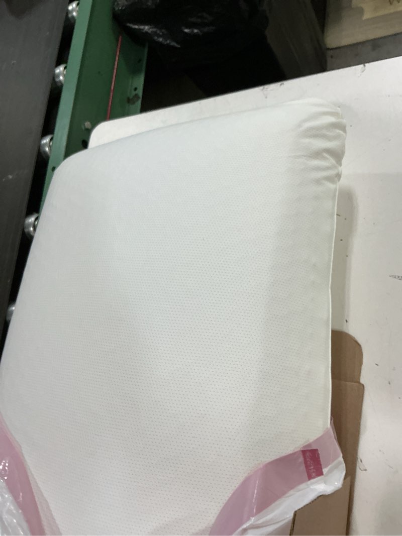 Condition photo showing Good Condition for purple harmony pillow – talalay latex foam cooling pillow for combo or side sleepers, 360º hex gelflex grid for no-pressure support and luxurious weightless feel - standard, medium feel, med height