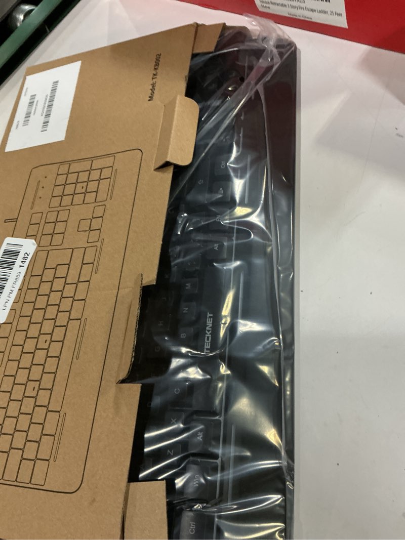 Condition photo showing Good Condition for TECKNET Gaming Keyboard, USB Wired Computer Keyboard, 15-Zone RGB Illumination, IP32 Water Resistance, 25 Anti-ghosting Keys, All-Metal Panel (Whisper Quiet Gaming Switch) Black