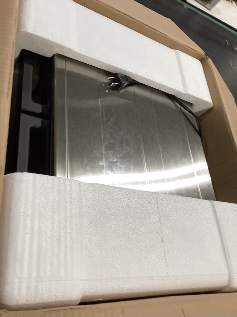 Condition photo showing Good Condition for gourmia french door air fryer oven - 37 qt large capacity convection toaster oven, fryforce 360°, digital display, 12 cooking presets, dehydrate, fits 13” pizza, dishwasher-safe, stainless steel silver