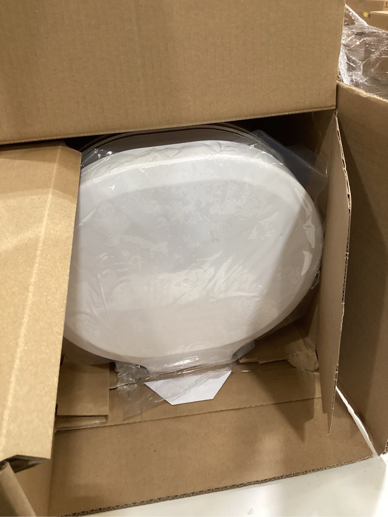Condition photo showing Good Condition for munchkin® uv diaper pail #1 in odor control, includes 1 uv snap, seal & toss™ bag and 1 uv refill ring