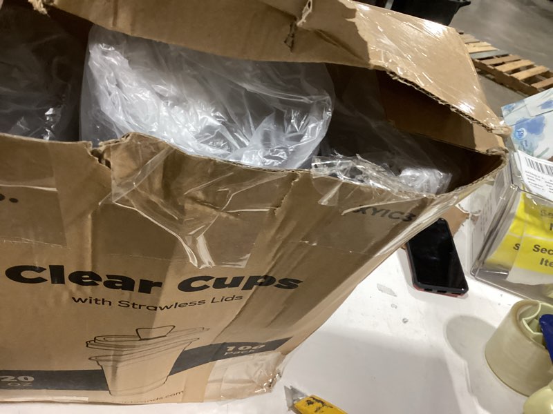 Condition photo showing Good Condition for fit meal prep 100 pack 20 oz clear plastic cups with strawless sip lids, disposable plastic coffee cups with lids, to go cups for iced coffee, smoothies, soda, party drinks, bubble tea, cold beverage 20 oz 100
