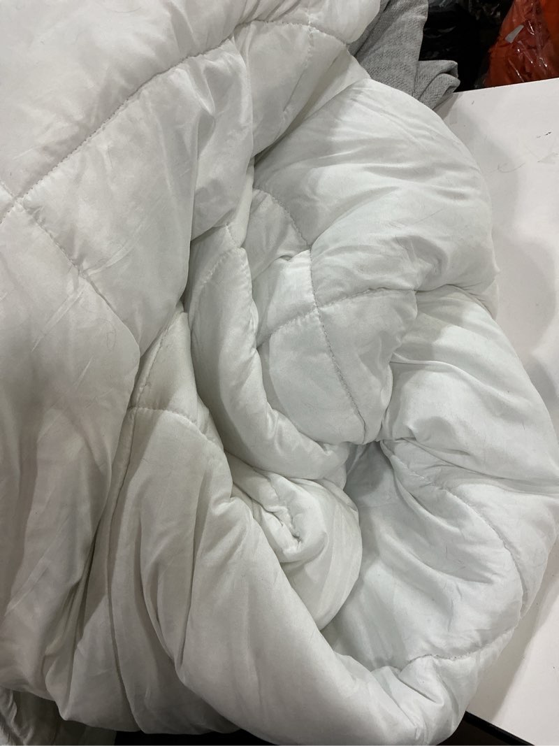 Condition photo showing As Is for Linenspa Comforter Duvet Insert Oversized King White Down Alternative All Season Microfiber-Oversized King Size - Box Stitched White Oversized King