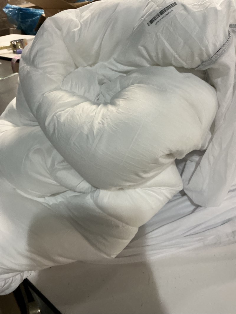 Condition photo showing As Is for bedlore queen mattress topper, thick pillow top bed cover for back pain relief, soft mattress pad with deep pockets 6-18 inch