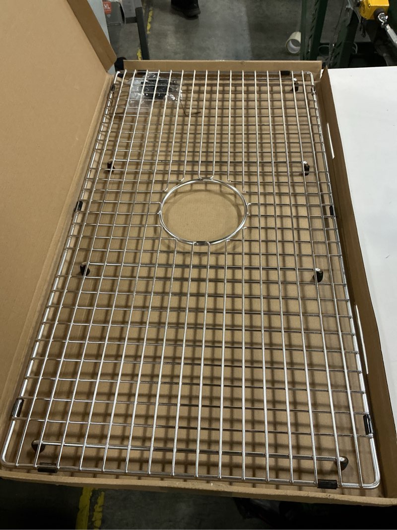 Condition photo showing Good Condition for Serene Valley Sink Bottom Grid 29-1/2" X 15-9/16", Centered Drain with Corner Radius 3/8", Sink Prot