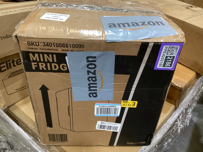 Condition photo showing Good Condition for mini fridge